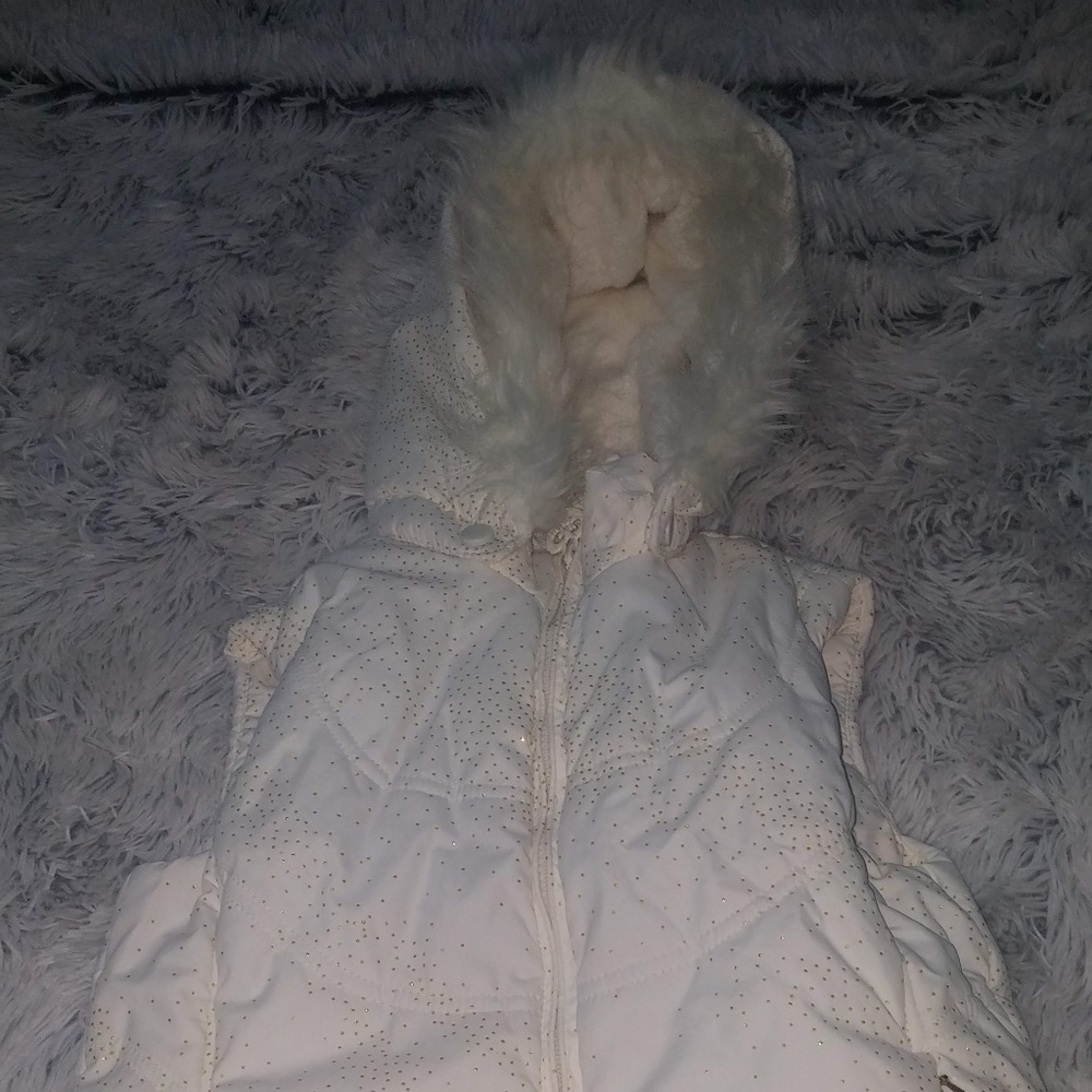 Brand New Childrens Place Winter Vest w Hood